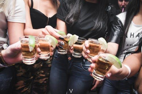 烟酒店名字好听、有创意、简单大气、利于宣传推广